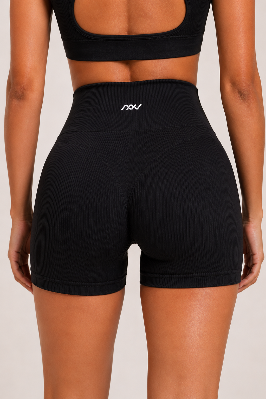 Pulse Seamless Ribbed Shorts - Black
